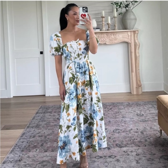 REFORMATION Marella Linen Dress in Botanist - Picture 1 of 6